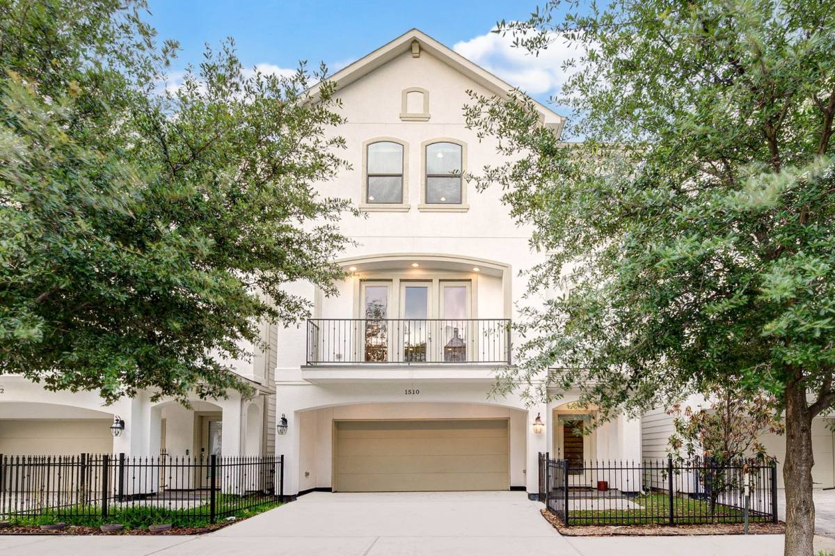 House for rent at 1510 Johnson St, Houston, TX 77007