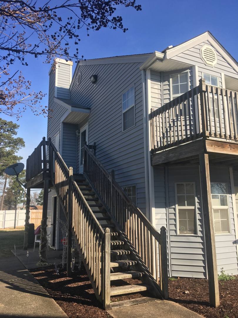 Condo for rent at 3744 B Towne Point Rd, Portsmouth, VA 23703