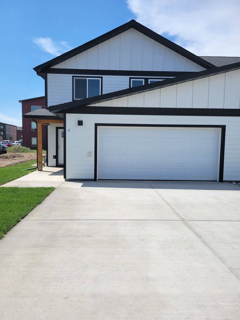 Apartment for rent at 703 Black Diamond, Belgrade, MT 59714