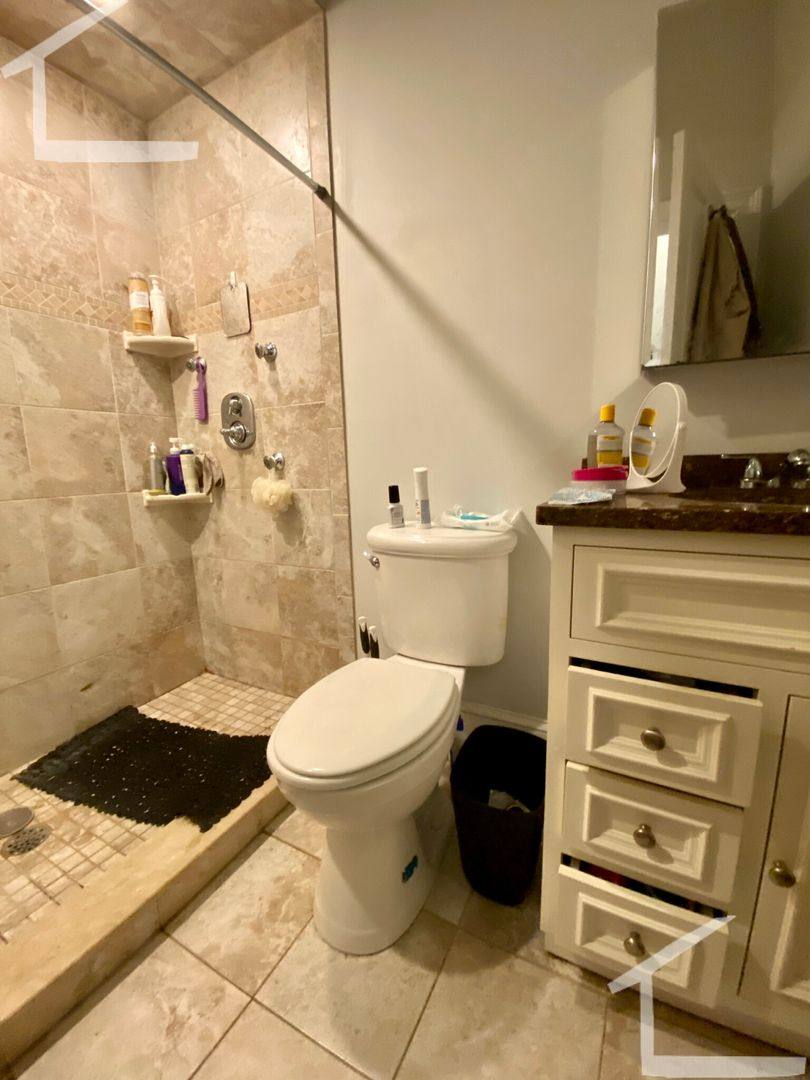 Apartment for rent at 1089 Beacon #3R, Brookline, MA 02446