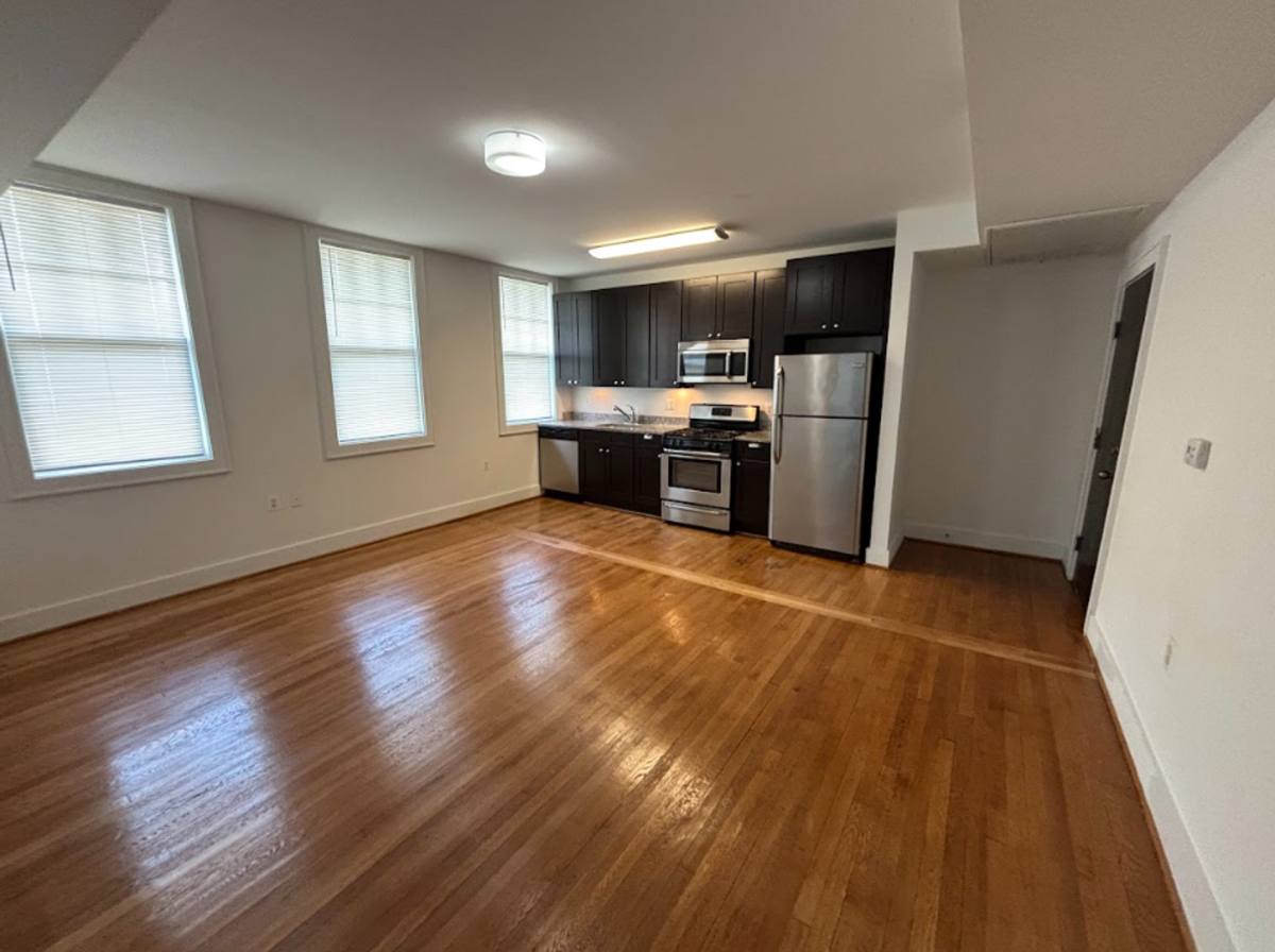 Apartment for rent at 1575 Spring Place NW, Washington, DC 20010