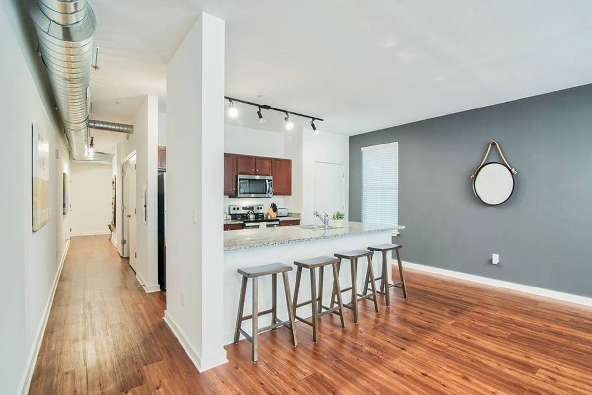 Apartment for rent at 276 S Front St, Memphis, TN 38103