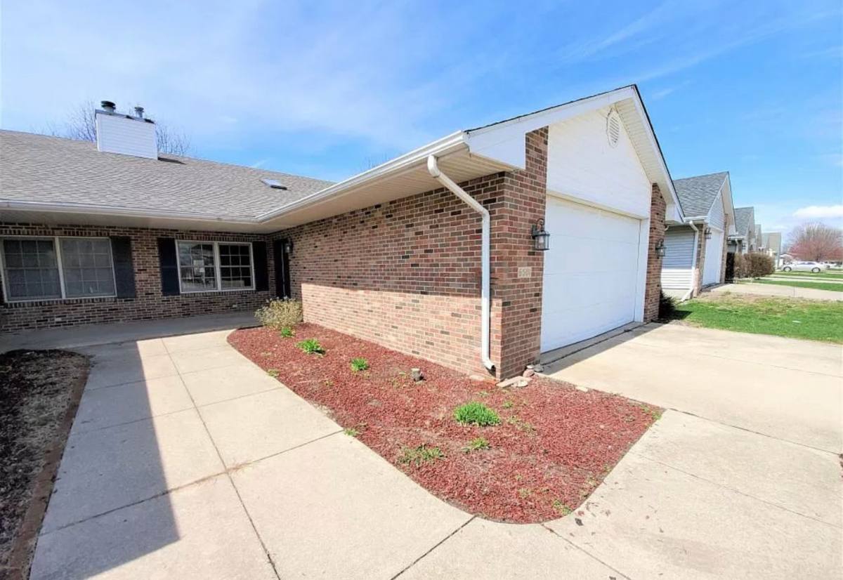 House for rent at 6501 Brent Dr, Springfield, IL 62712