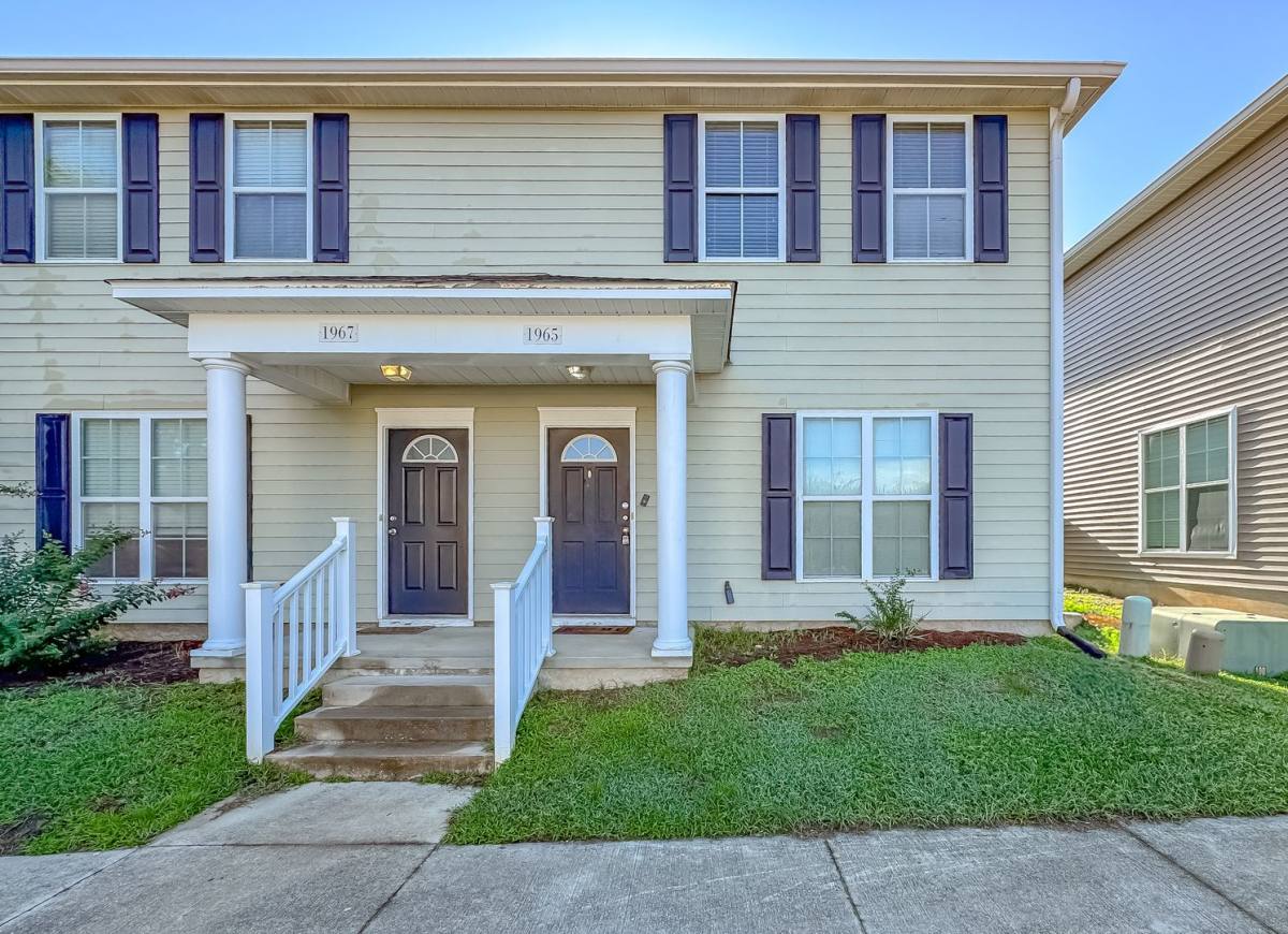 Townhouse for rent at 1965 Corvallis Ave, Tallahassee, FL 32304
