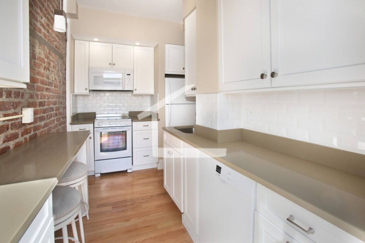 Apartment for rent at 1101 Boylston #52, Boston, MA 02115