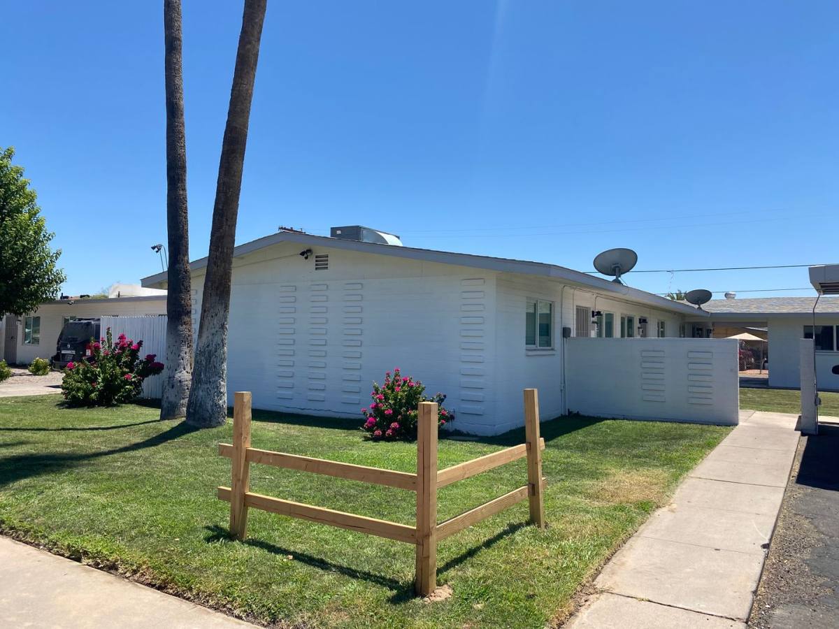 Apartment for rent at 5927, 5939, 5947 W, Rose Lane, Glendale, AZ 85301