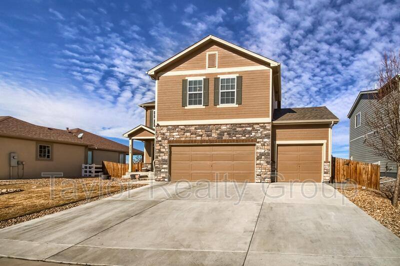 House for rent at 2273 Saddle Back Court, Fort Lupton, CO 80621