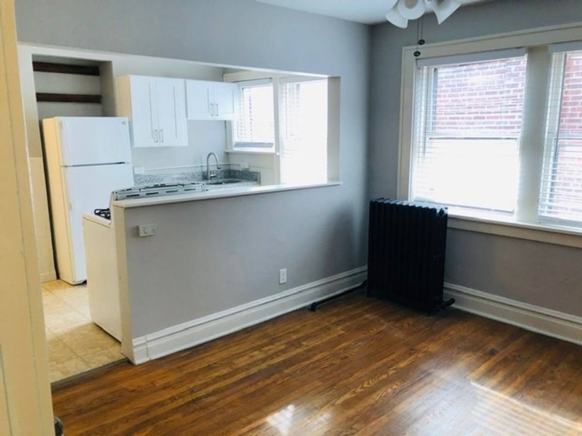 Apartment for rent at 4936-4938 Potomac St, Saint Louis, MO 63139