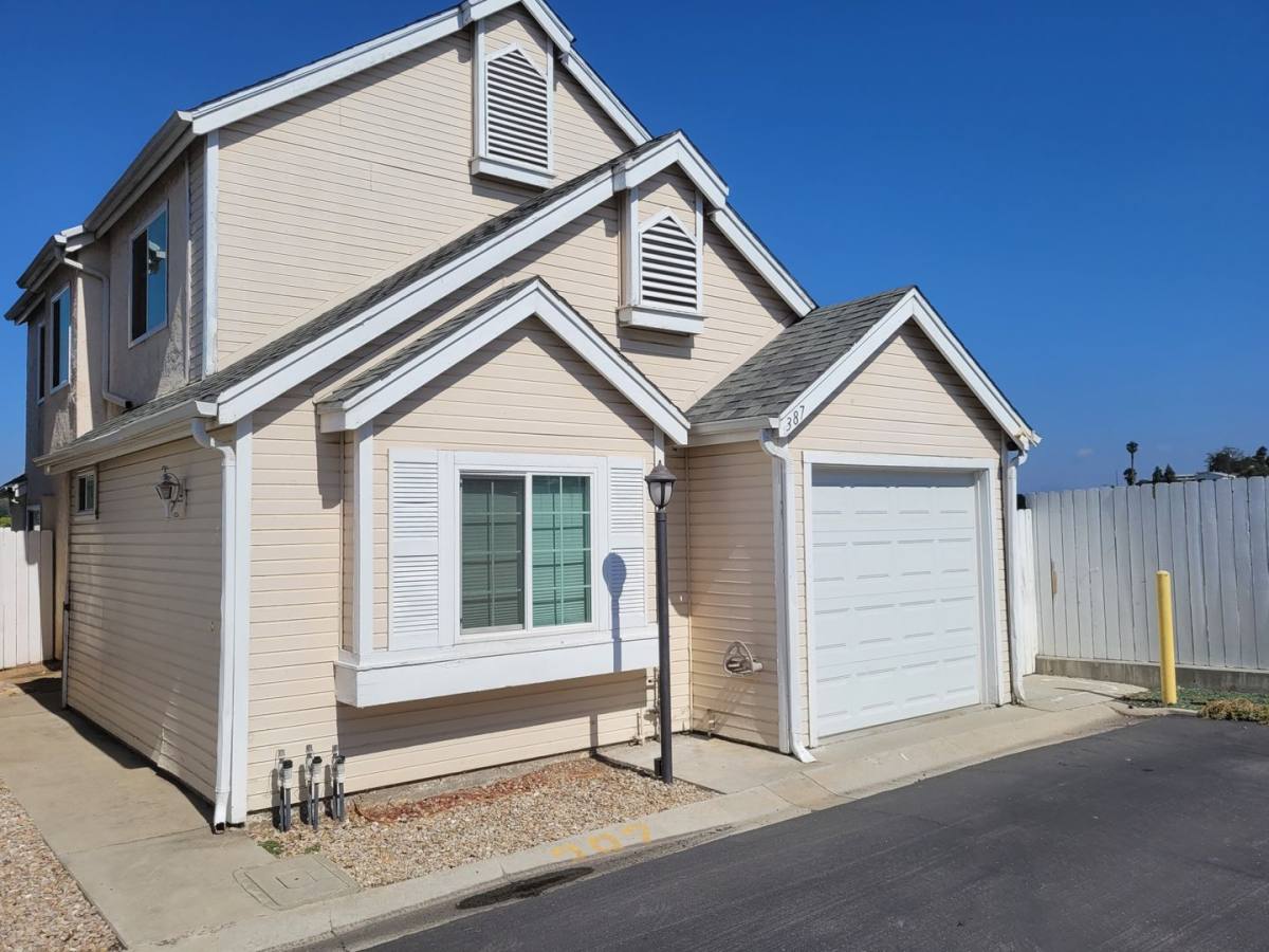 House for rent at 387 61st St, San Diego, CA 92114
