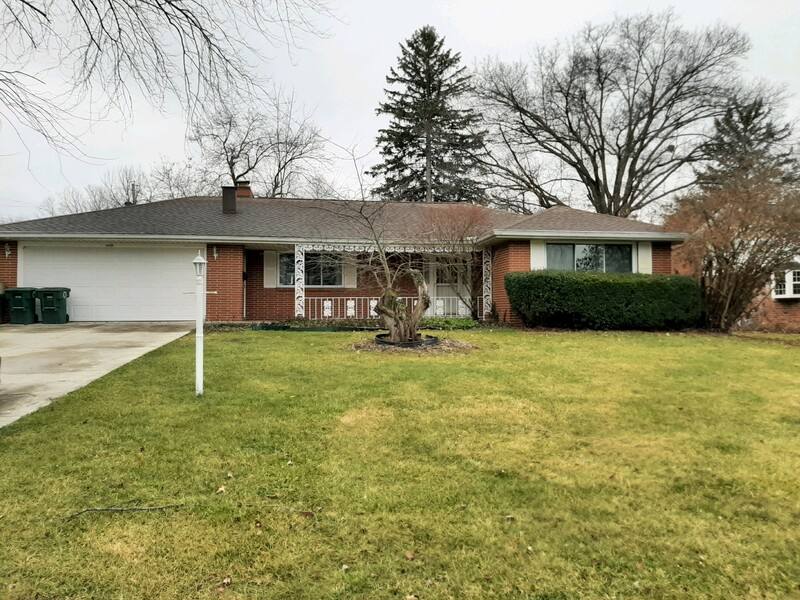 House for rent at 1405 N Briar Rd, Muncie, IN 47304