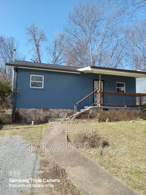 House for rent at 4623 Highland Ave, Chattanooga, TN 37410