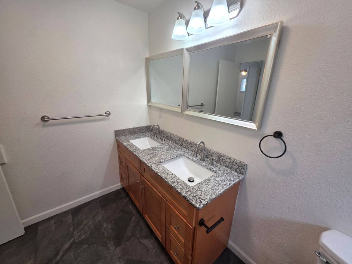 Apartment for rent at 4536 Ashcroft Ave, Sacramento, CA 95841