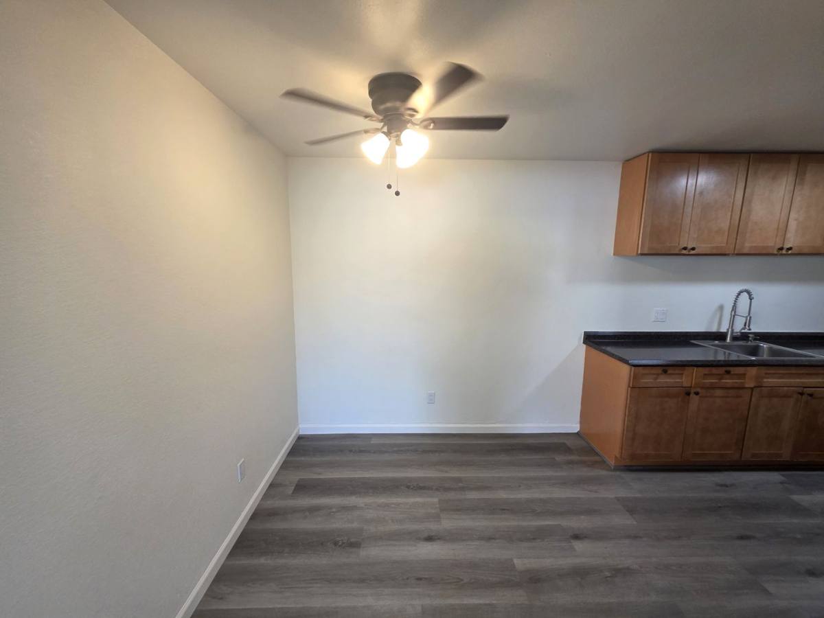 Apartment for rent at 4536 Ashcroft Ave, Sacramento, CA 95841