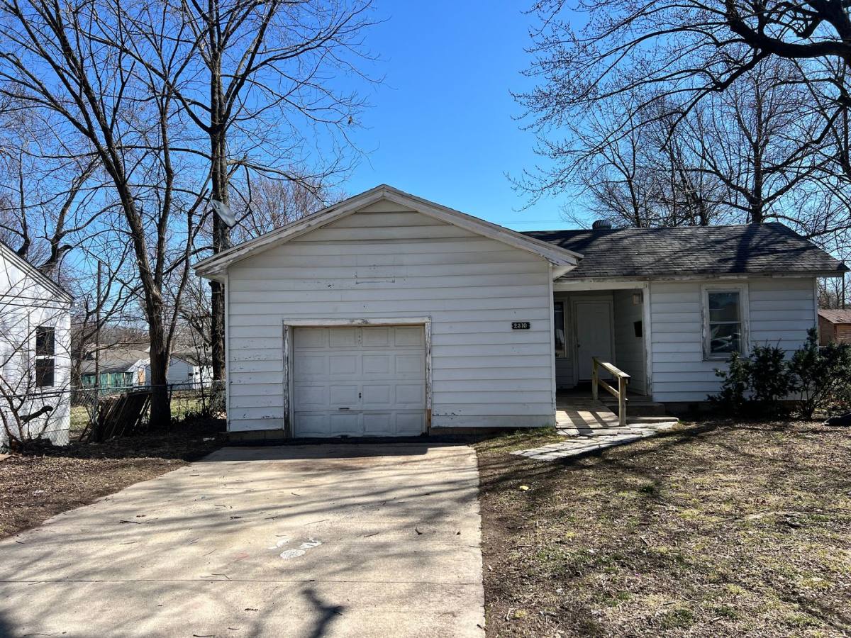 House for rent at 2310 N Prospect Ave, Springfield, MO 65803