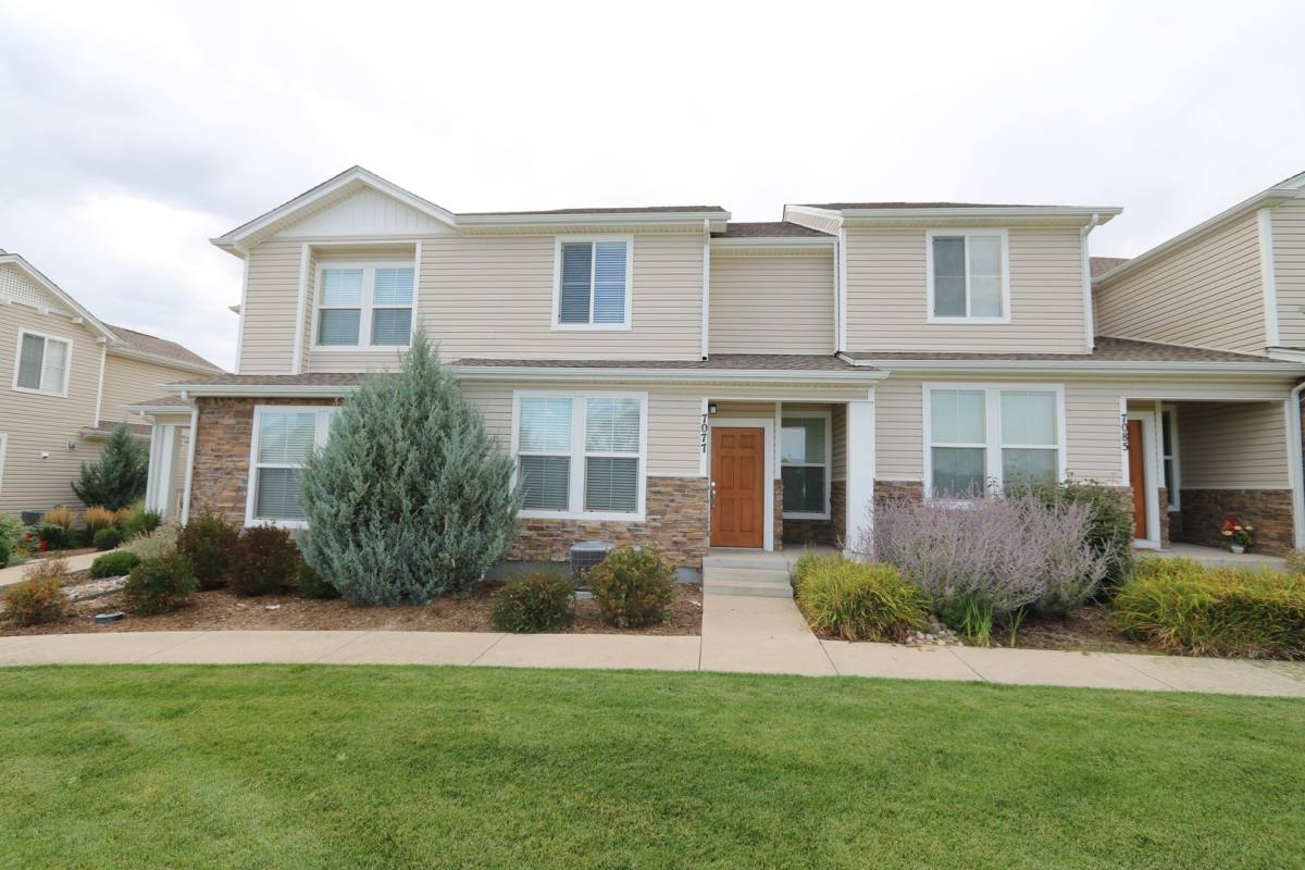 Townhouse for rent at 7077 Red Sand Gr, Colorado Springs, CO 80923