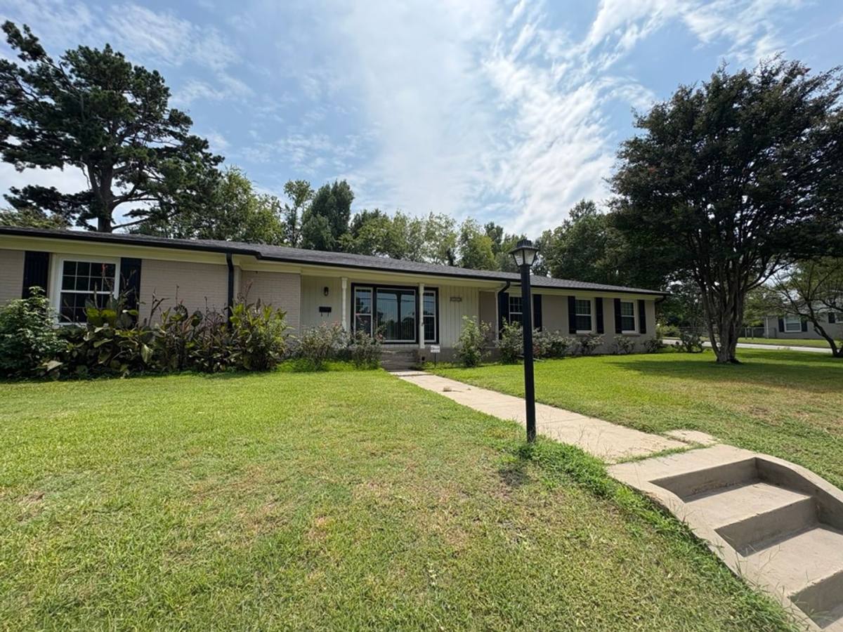 House for rent at 1105 Wilma St, Tyler, TX 75701