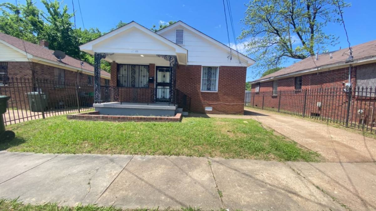 House for rent at 1545 Britton, Memphis, TN 38108