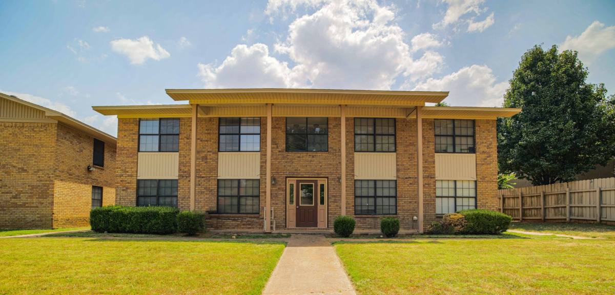 Apartment for rent at 701 Bluebird Lane #11, Texarkana, TX 75501