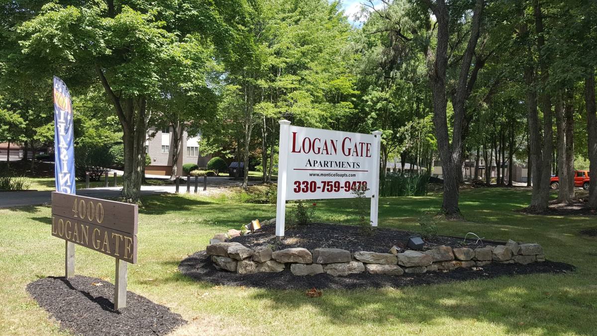 Apartment for rent at 4000 Logan Gate, Youngstown, OH 44505