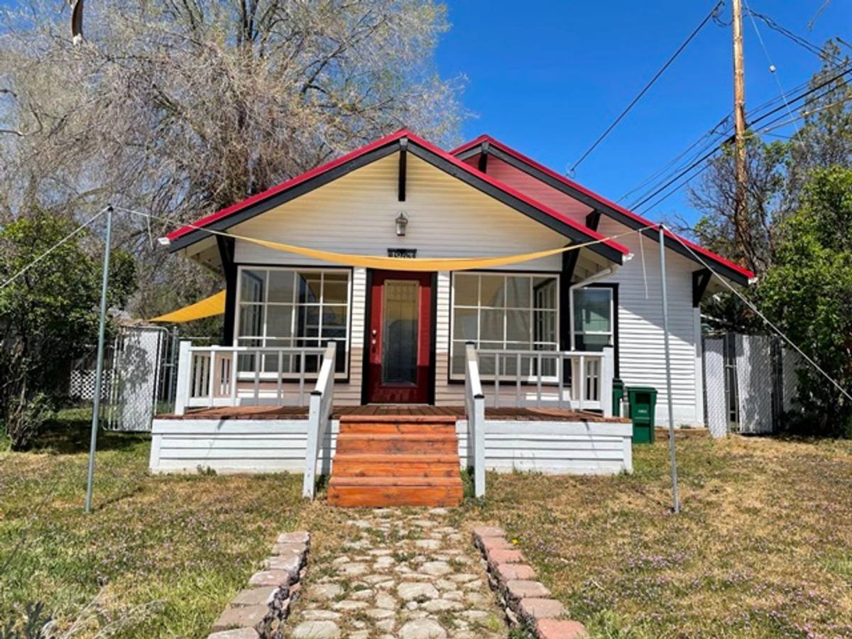House for rent at 1963 Auburn St, Klamath Falls, OR 97601