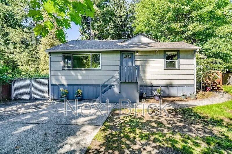 House for rent at 11015 17th Ave NE, Seattle, WA 98125