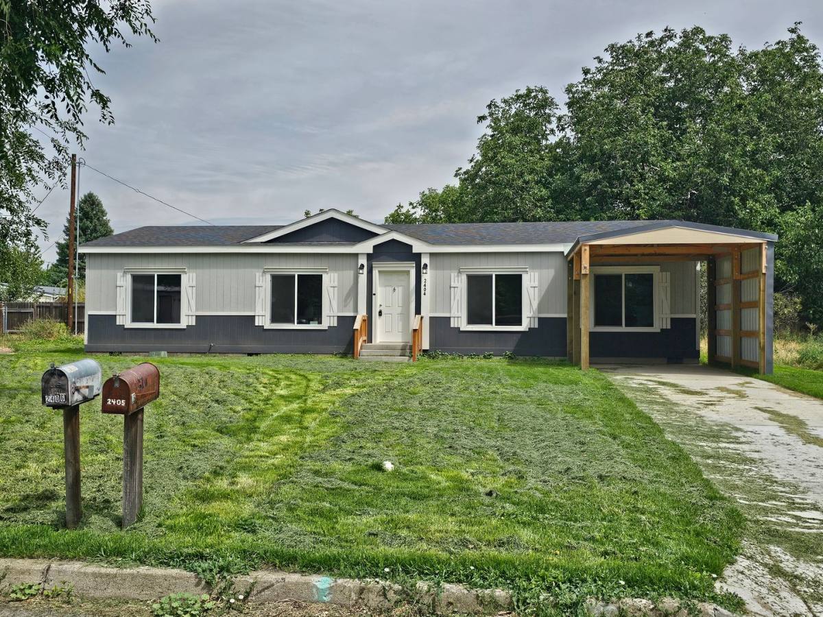 House for rent at 2404 Empire Loop, La Grande, OR 97850