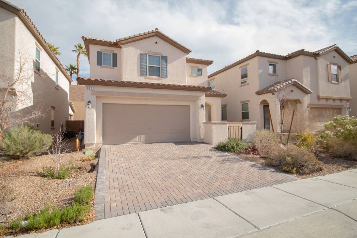House for rent at 992 Via Del Campo, Henderson, NV 89011