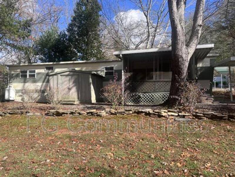 House for rent at 3610 Highlands Rd #11, Franklin, NC 28734