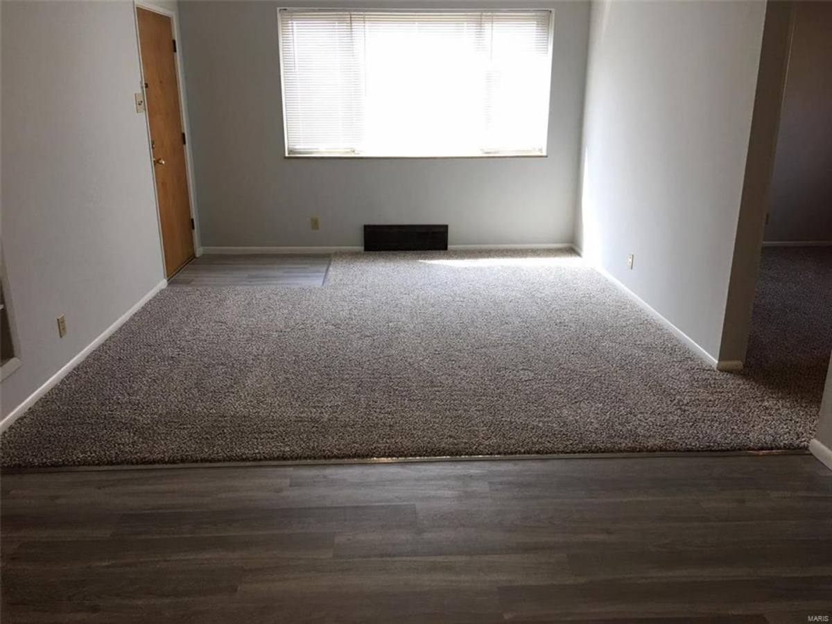 Apartment for rent at 8524 Titchfield Court, Saint Louis, MO 63123