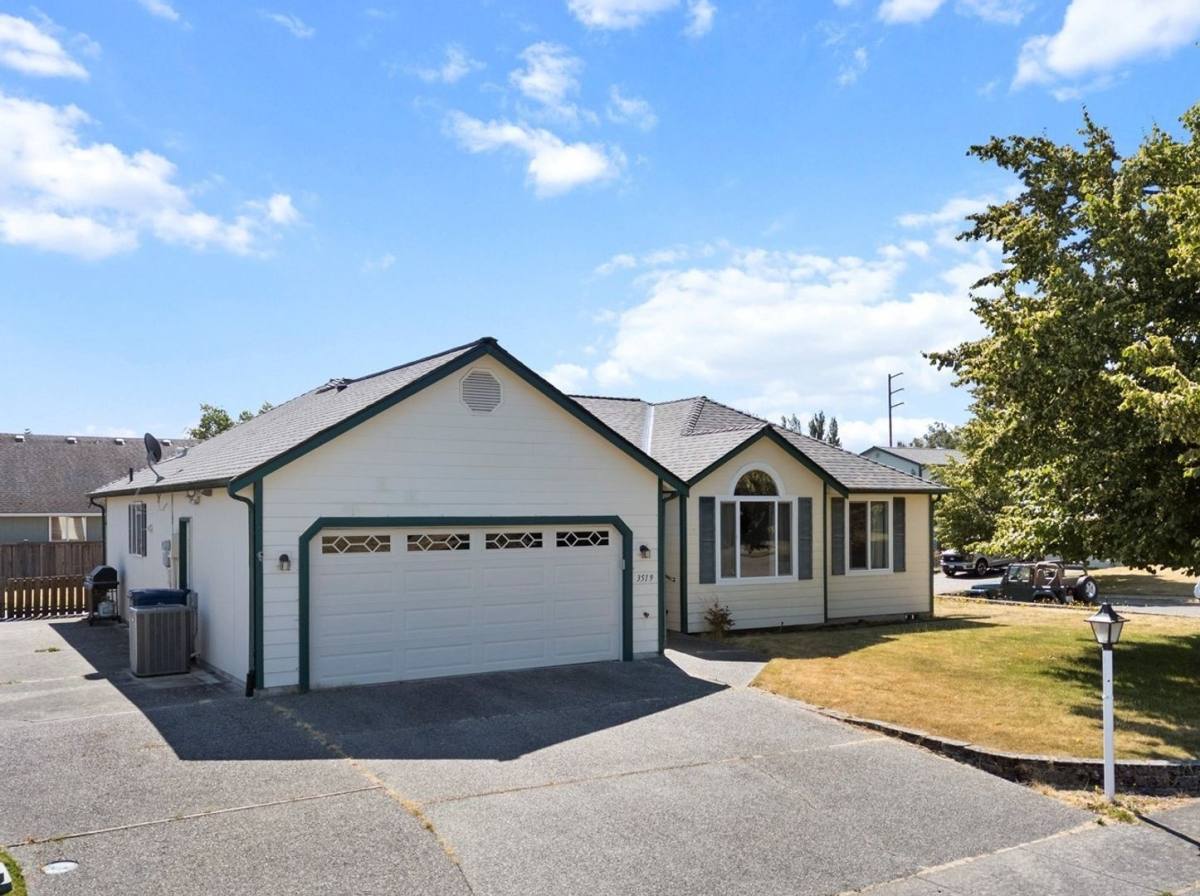 House for rent at 3519 G Ave, Anacortes, WA 98221