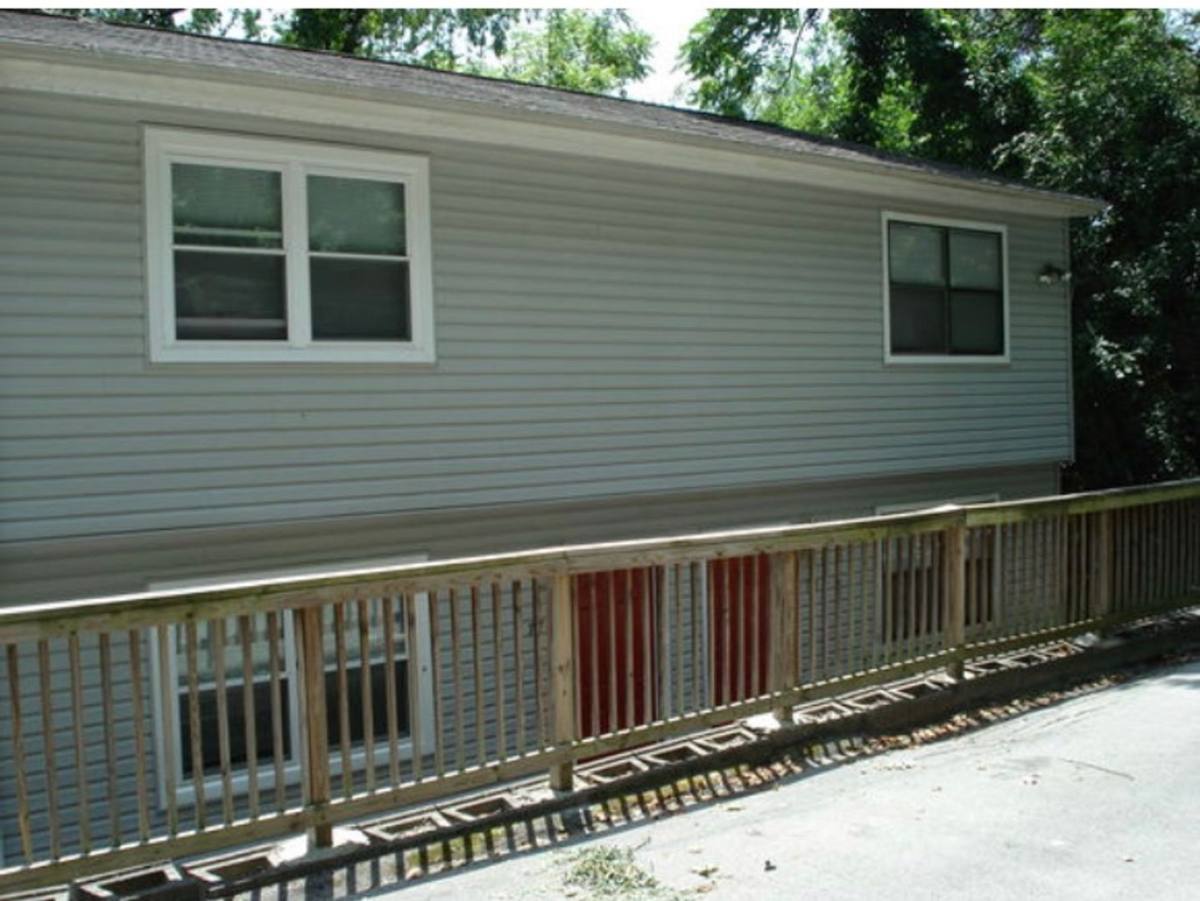 Apartment for rent at 768 Welton Ave, Roanoke, VA 24014