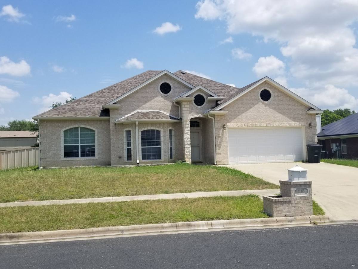 House for rent at 215 Turtle Creek Dr, Killeen, TX 76542