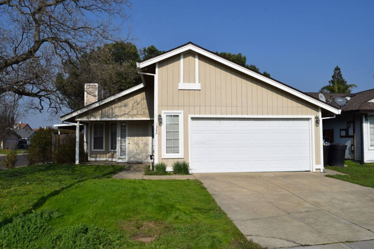 House for rent at 1322 Len Way, Roseville, CA 95678