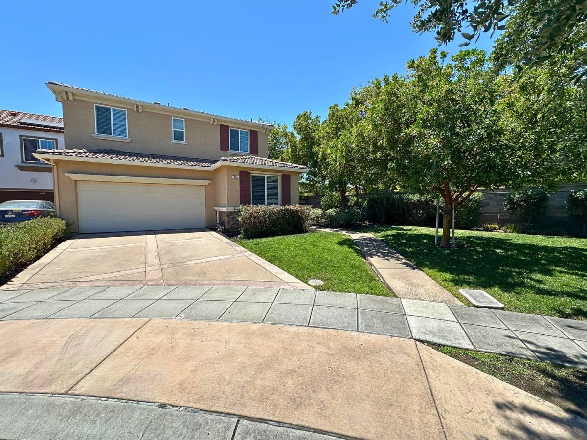House for rent at 148 W Del Prado Court, Tracy, CA 95391