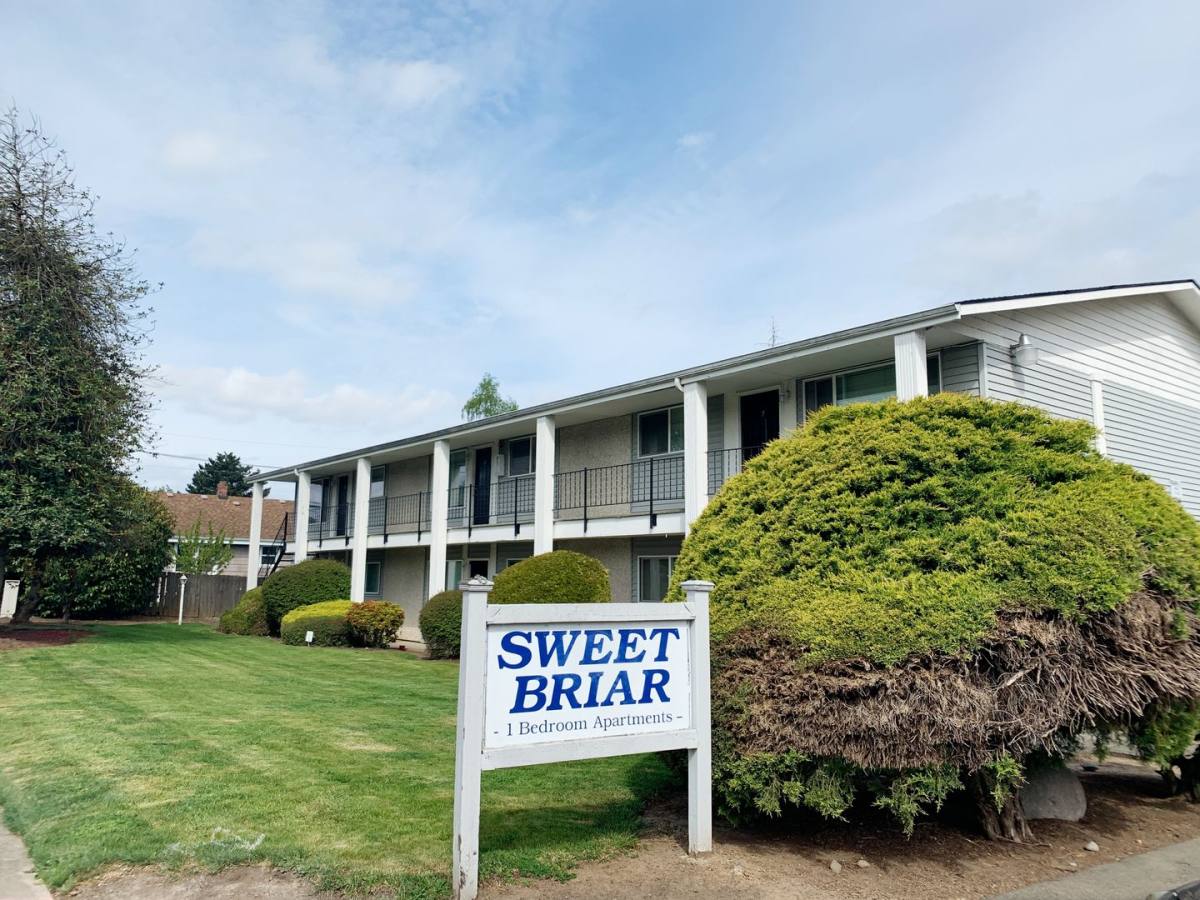 Apartment for rent at 4529 NE Killingsworth St 1-25, Portland, OR 97218