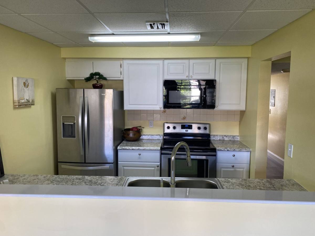 Apartment for rent at 701 Perkins St, Leesburg, FL 34748
