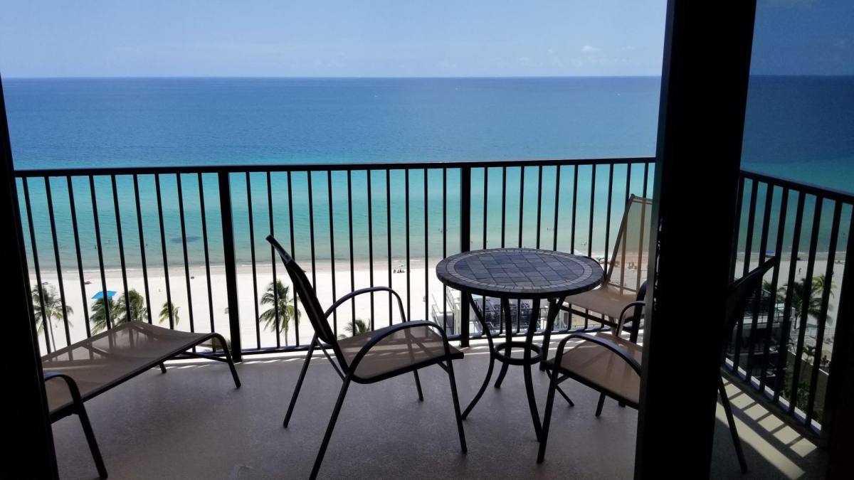 Condo for rent at 2101 S Ocean Dr, Hollywood, FL 33019