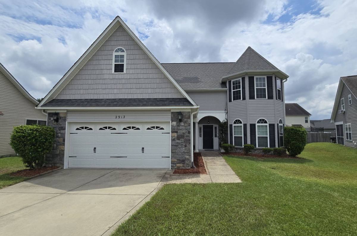 House for rent at 2913 Schonner Court, Fayetteville, NC 28306