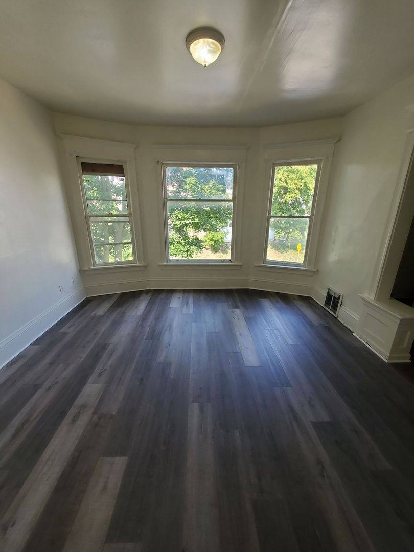 Apartment for rent at 2222-2224 N 39th St, Milwaukee, WI 53208