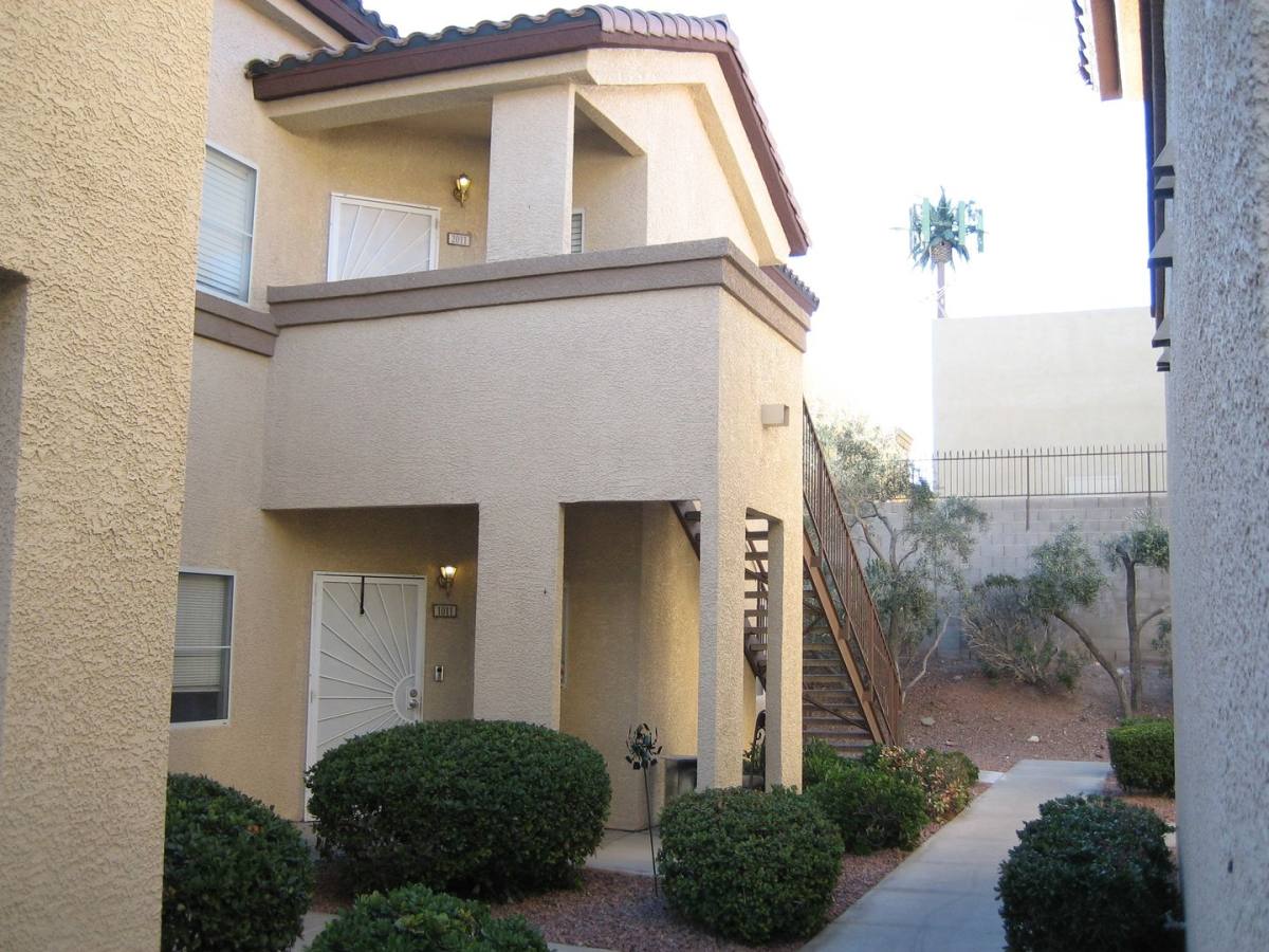 Condo for rent at 8501 W University Ave, Las Vegas, NV 89147