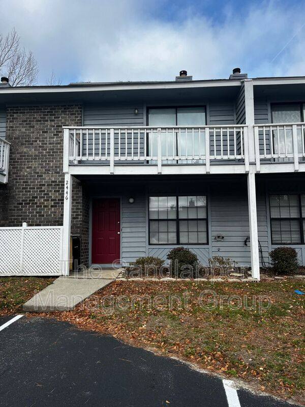 Townhouse for rent at 2446 Woodstock Ave, Charleston, SC 29406