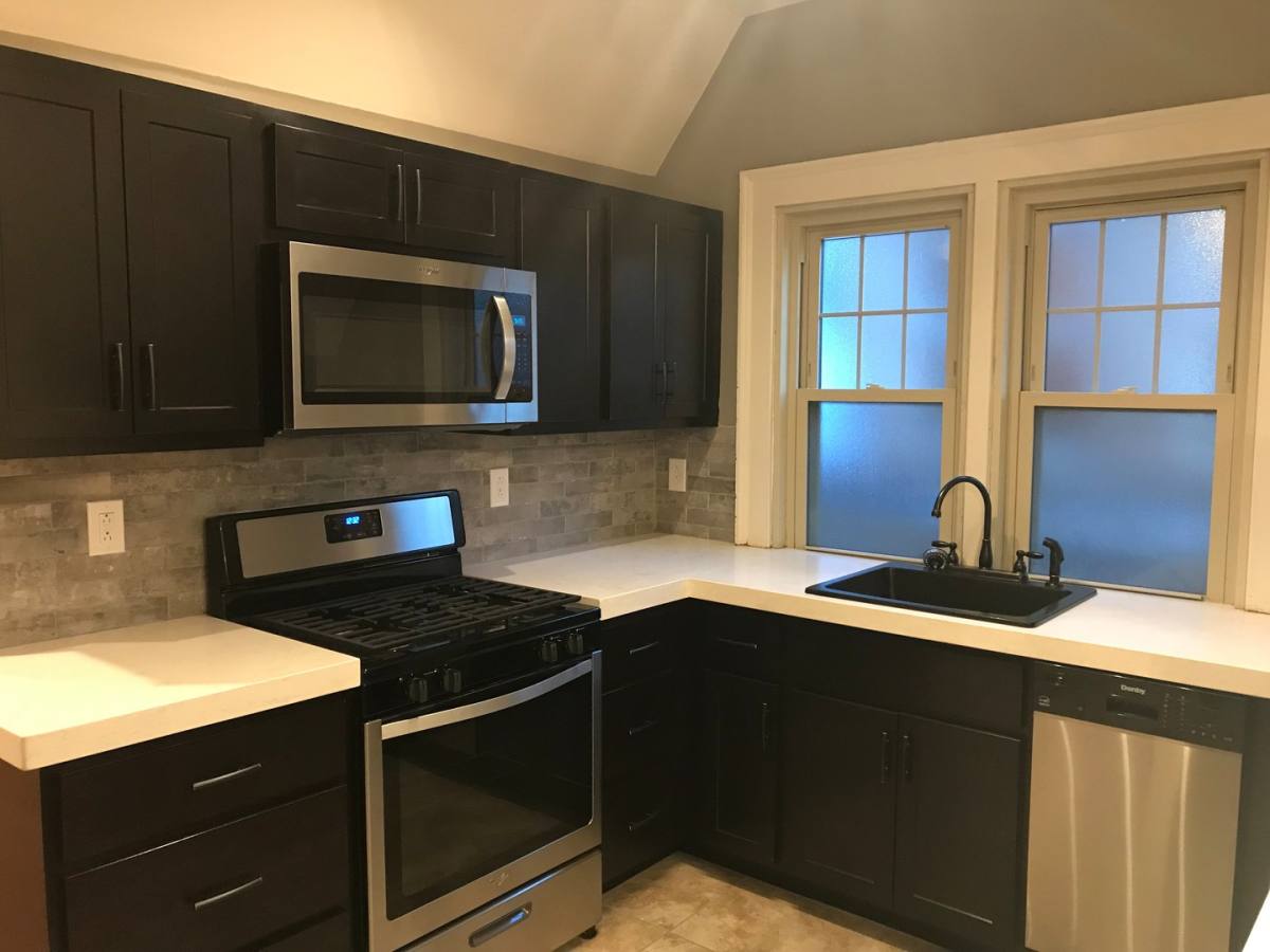 Apartment for rent at 827 S Braddock, Pittsburgh, PA 15221
