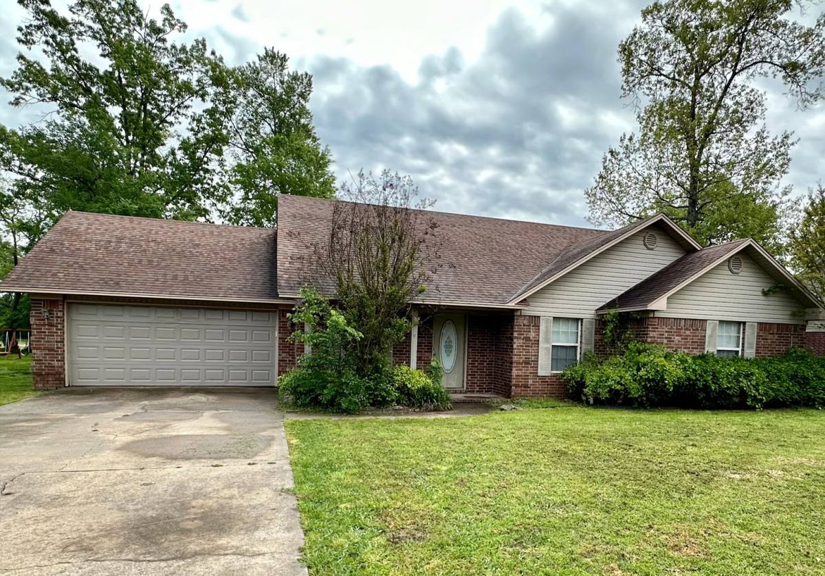 House for rent at 77 Sundance Dr, Pottsville, AR 72858