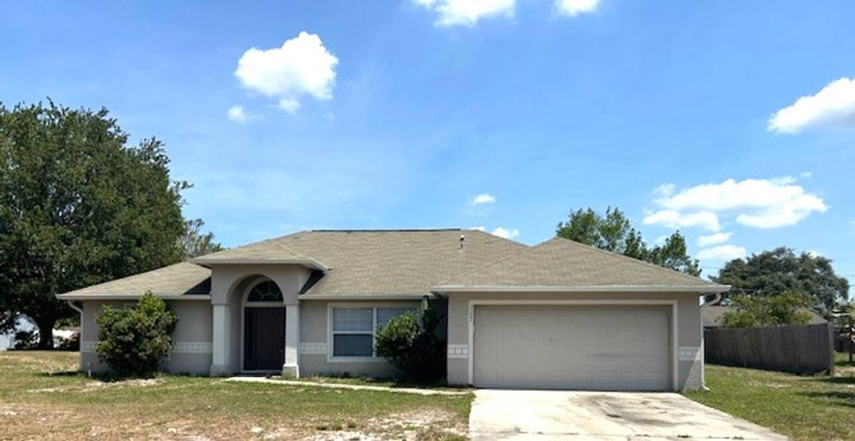 House for rent at 3155 Mapleshade Ave, Deltona, FL 32738