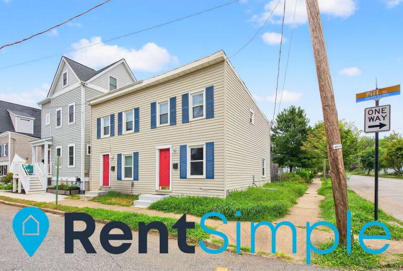 Townhouse for rent at 312 Pitt St, Fredericksburg, VA 22401
