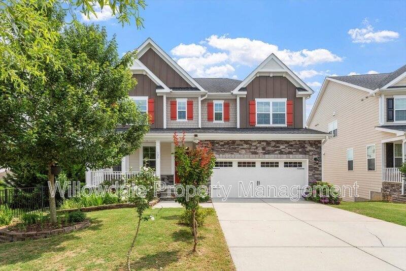 House for rent at 125 Durban Meadow Dr, Holly Springs, NC 27540