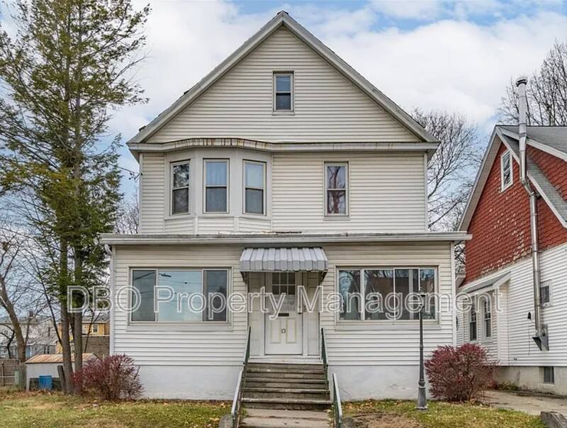 Apartment for rent at 13 S Marshall St #2, Albany, NY 12209