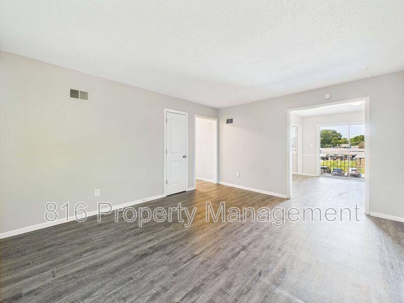 Apartment for rent at 8030 Campbell St #8036, Kansas City, MO 64131