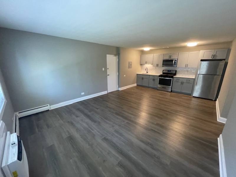 Apartment for rent at 1 N Dryden Place #1-2H, Arlington Heights, IL 60004