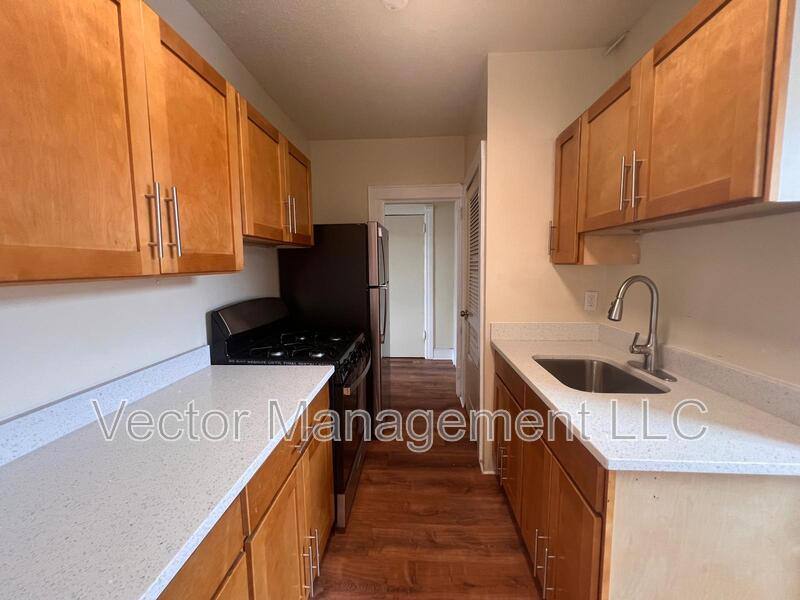 Apartment for rent at 1166 Dixwell Ave #10, Hamden, CT 06514